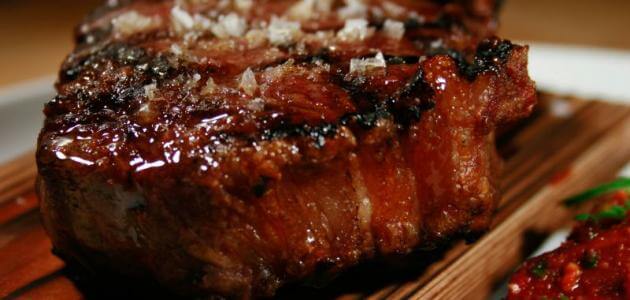 تفسير حلم أكل اللحم المطبوخ في المنام معلومة ثقافية